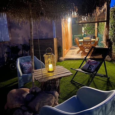 A Casa Di Lo Villa Lecci Dış mekan fotoğraf